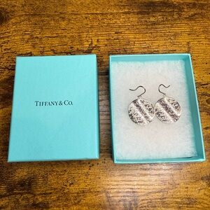 🔥❤️Authentic Tiffany & Co. Notes Large Wavy Circle Disc Dangle Hook Earrings 🔥❤️